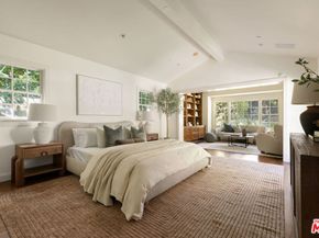 826 Norway Lane, Los Angeles CA 90049