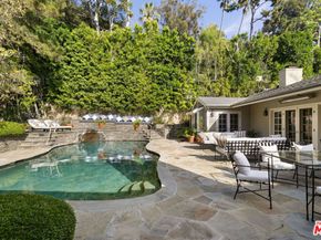 826 Norway Lane, Los Angeles CA 90049