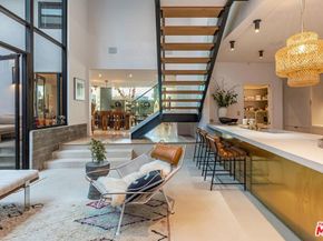 214 S Venice Boulevard, Venice CA 90291