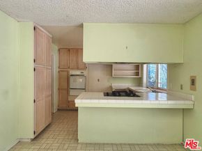 26026 Adamor Road, Calabasas CA 91302