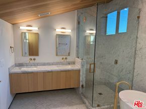 611 Broadway Street, Venice CA 90291