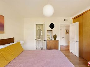 542 Quail Drive, Los Angeles CA 90065