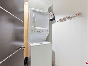 1318 Roxbury Drive 115, Los Angeles CA 90035