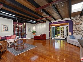 13522 Delano Street, Van Nuys CA 91401