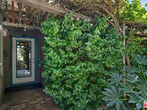 13522 Delano Street, Van Nuys CA 91401