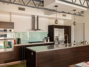 1250 N Harper Avenue 411, Los Angeles CA 90046