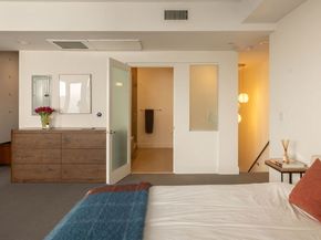 1250 N Harper Avenue 411, Los Angeles CA 90046