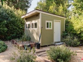 9747 Babbitt Avenue, Northridge CA 91325