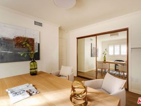 9747 Babbitt Avenue, Northridge CA 91325