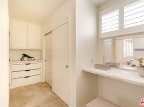 9747 Babbitt Avenue, Northridge CA 91325