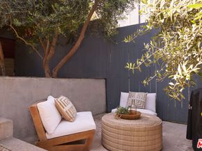 4751 Glenalbyn Drive, Los Angeles CA 90065