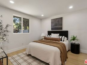 2706 S Cochran Avenue, Los Angeles CA 90016