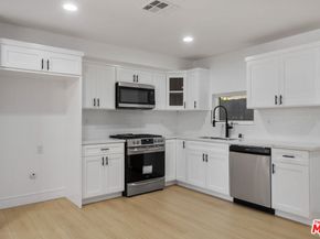 2706 S Cochran Avenue, Los Angeles CA 90016