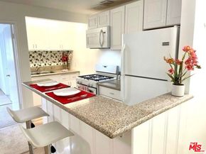 1453 S Westgate Avenue, Los Angeles CA 90025