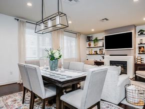 10878 Bloomfield Street 211, Toluca Lake CA 91602