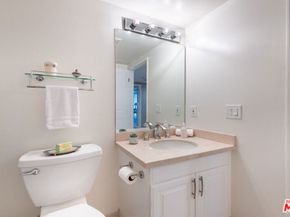 8559 Alcott Street 301, Los Angeles CA 90035