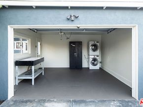 2321 W 31st Street, Los Angeles CA 90018