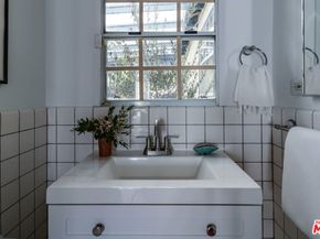 2681 Locksley Place, Los Angeles CA 90039