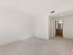 267 S San Pedro Street 213, Los Angeles CA 90012