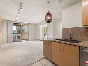 267 S San Pedro Street 213, Los Angeles CA 90012