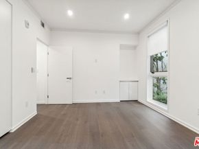 132 N Swall Drive 202, Los Angeles CA 90048