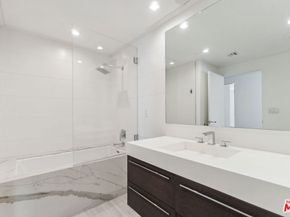 132 N Swall Drive 202, Los Angeles CA 90048