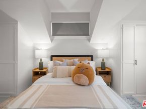 9325 Oakmore Road, Los Angeles CA 90035