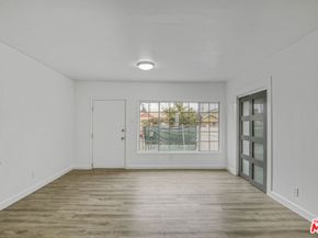 5903 Bonsallo Avenue, Los Angeles CA 90044