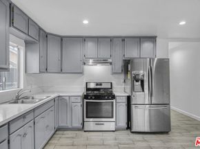 5903 Bonsallo Avenue, Los Angeles CA 90044