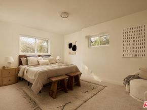 521 Fremont Drive, Pasadena CA 91103