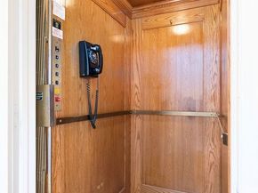 1808 Franklin Canyon Drive, Beverly Hills CA 90210