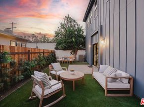 11026 Hortense Street 4, North Hollywood CA 91602