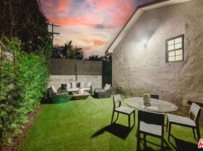 11026 Hortense Street 4, North Hollywood CA 91602