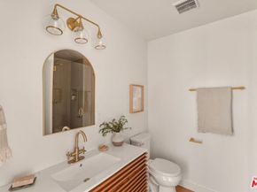 1083 Milwaukee Avenue, Los Angeles CA 90042