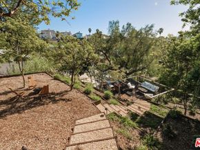 1083 Milwaukee Avenue, Los Angeles CA 90042