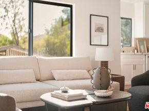 1083 Milwaukee Avenue, Los Angeles CA 90042