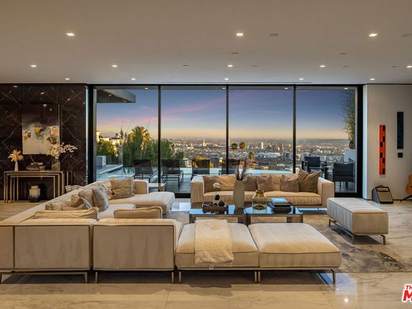 9410 Sierra Mar Place, Los Angeles CA 90069