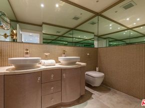 6051 Philip Avenue, Malibu CA 90265