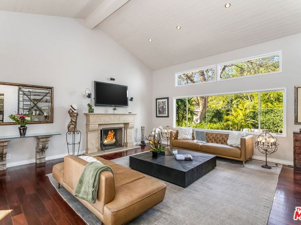 8606 Allenwood Road, Los Angeles CA 90046