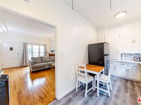 1251 S Wilton Place, Los Angeles CA 90019