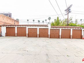 1251 S Wilton Place, Los Angeles CA 90019