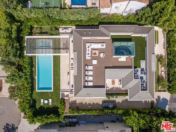 1395 N Doheny Drive, Los Angeles CA 90069