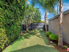 3640 Maplewood Avenue, Los Angeles CA 90066