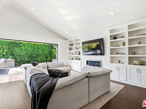 3640 Maplewood Avenue, Los Angeles CA 90066