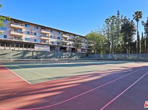 2700 Cahuenga Boulevard 2216, Los Angeles CA 90068