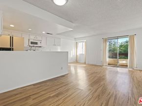 2700 Cahuenga Boulevard 2216, Los Angeles CA 90068