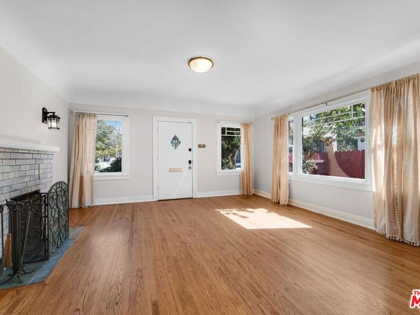 2247 Penmar Avenue, Venice CA 90291