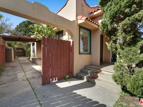 2247 Penmar Avenue, Venice CA 90291