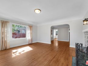 2247 Penmar Avenue, Venice CA 90291