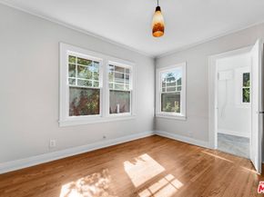 2247 Penmar Avenue, Venice CA 90291